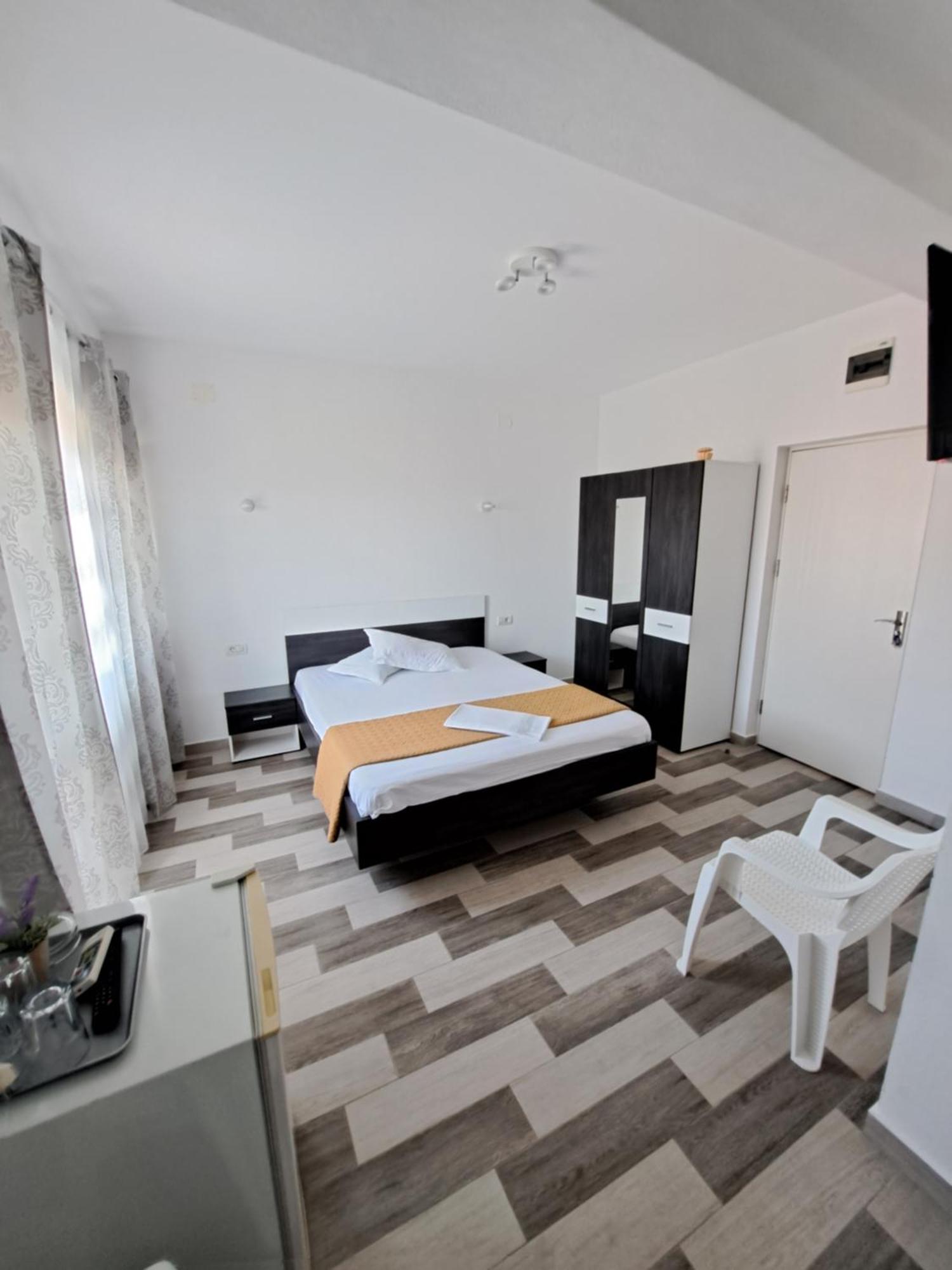Sweet Desire Bed & Breakfast Vama Veche Luaran gambar